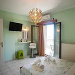 Colourful Apartment *